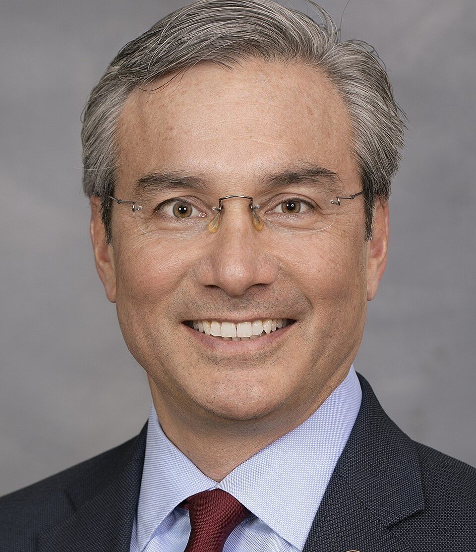 Michael Lee